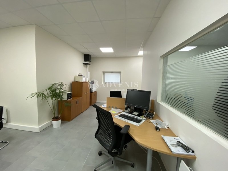 Location Activités Entrepôts MONTIGNY LE BRETONNEUX (78180) - Photo 5
