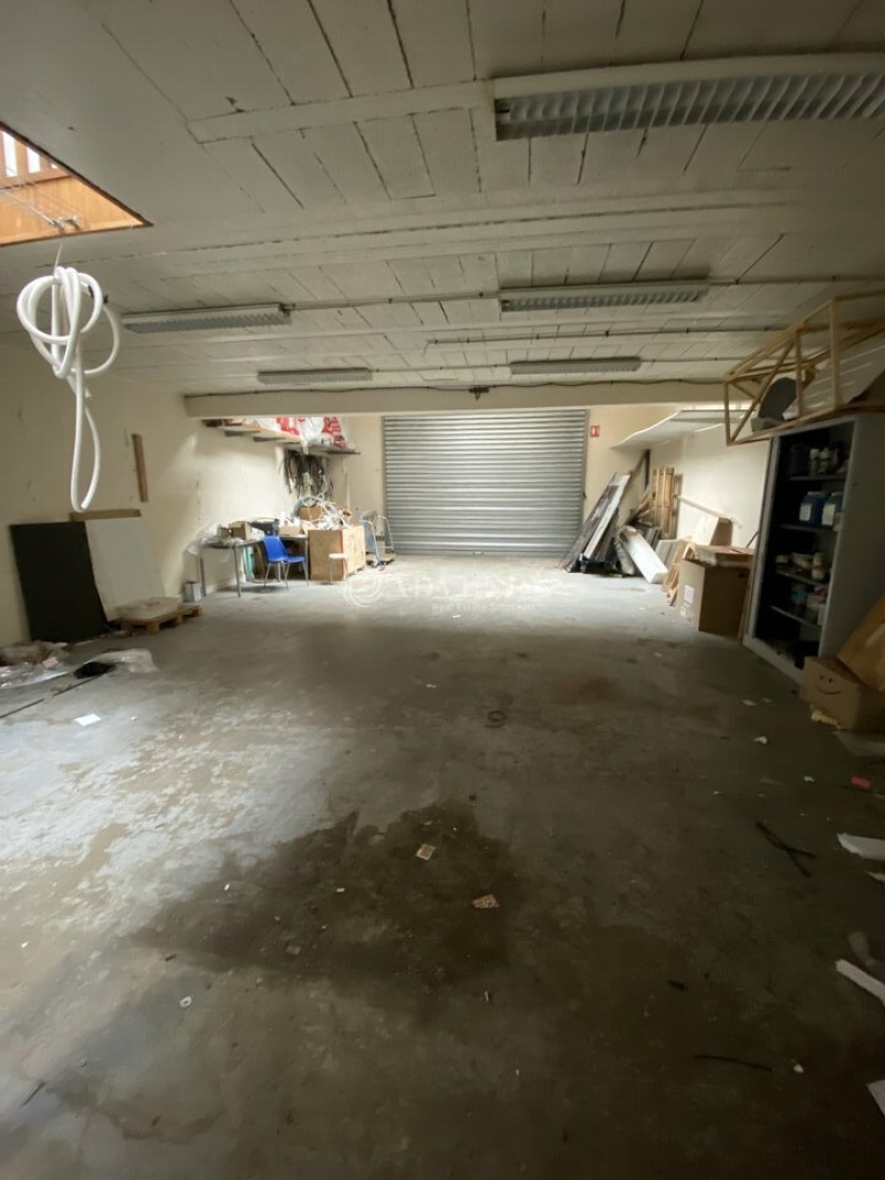 Location Activités Entrepôts VOISINS LE BRETONNEUX (78960) - Photo 3
