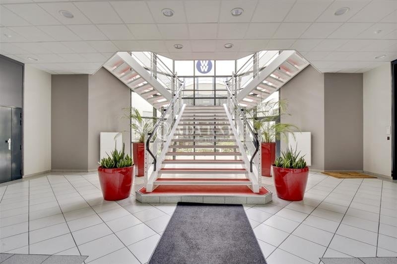 Location Bureaux GUYANCOURT (78280) - Photo 1