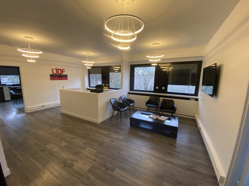 Location Bureaux MONTIGNY LE BRETONNEUX (78180) - Photo 5