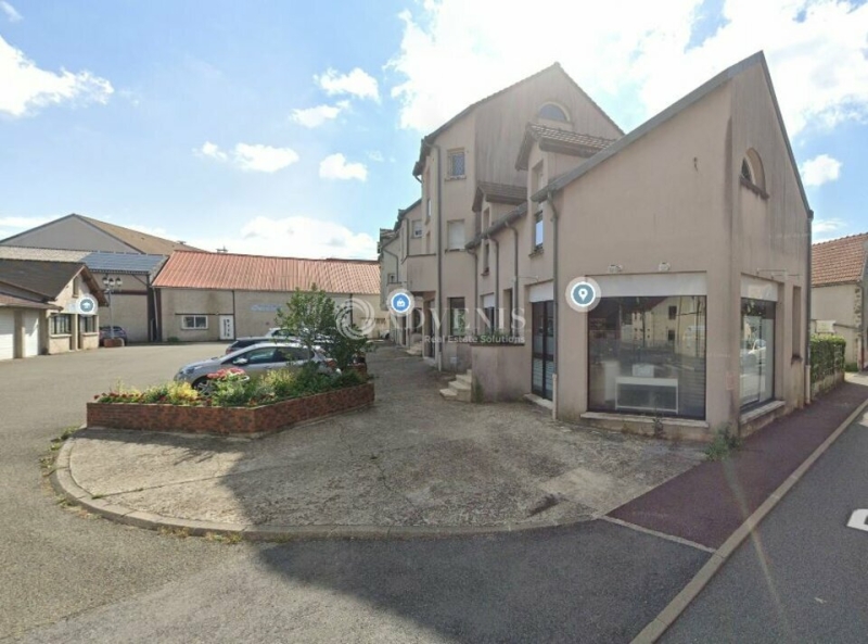 Location Commerces VOISINS LE BRETONNEUX (78960) - Photo 1