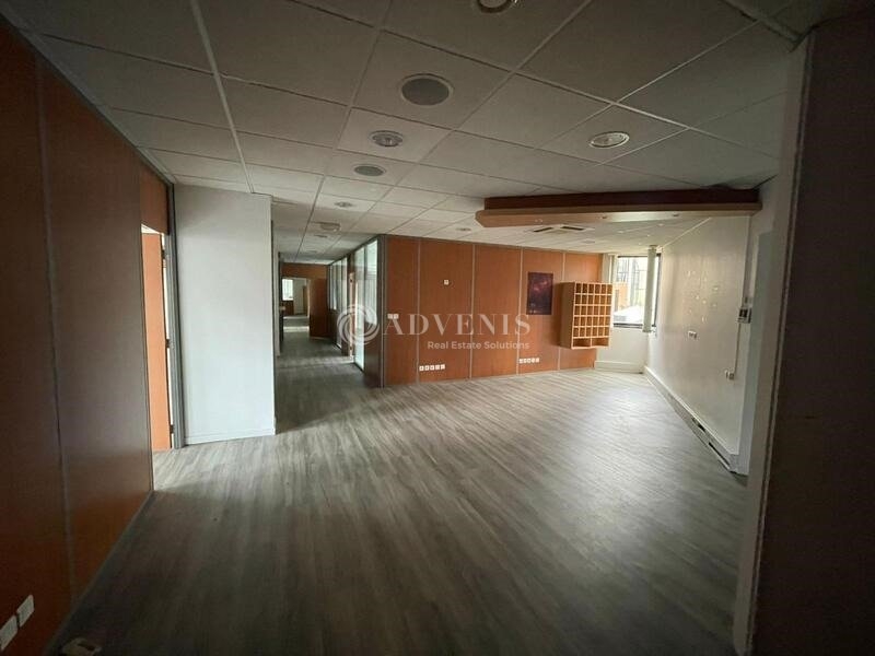 Vente Investisseur Bureaux JOUY EN JOSAS (78350) - Photo 9