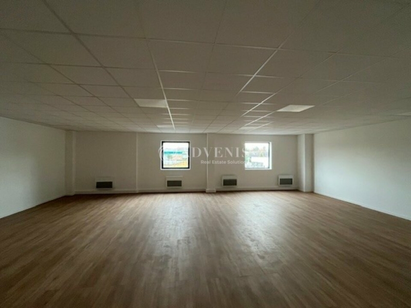 Vente Investisseur Activités Entrepôts PLAISIR (78370) - Photo 2