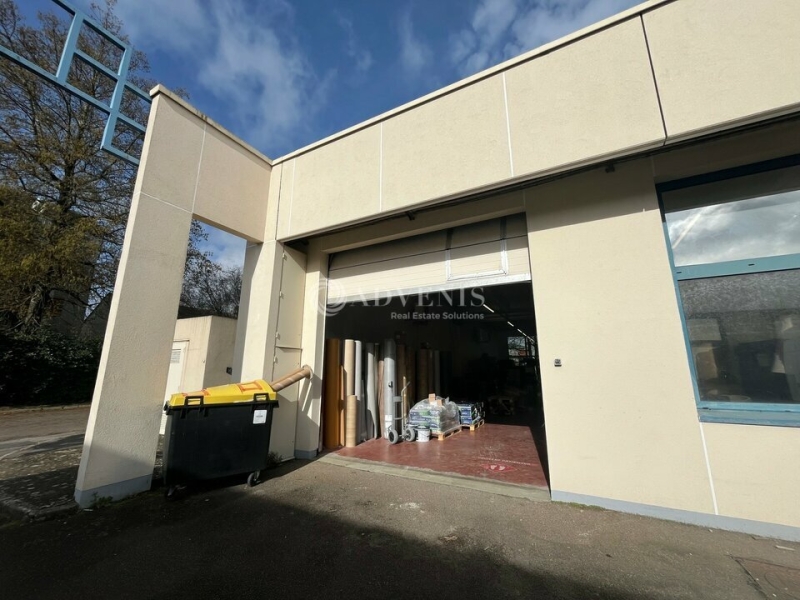 Location Activités Entrepôts LA VERRIERE (78320) - Photo 2