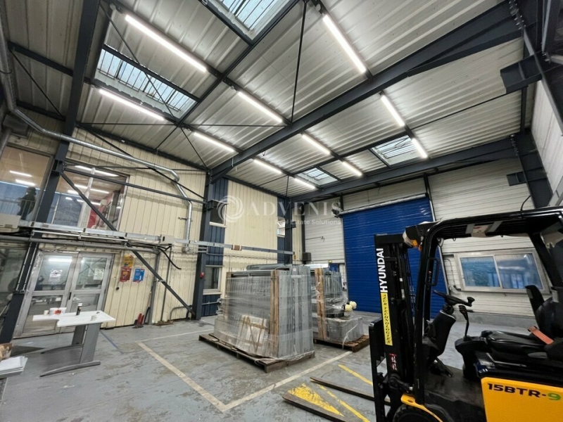 Location Activités Entrepôts BUC (78530) - Photo 2