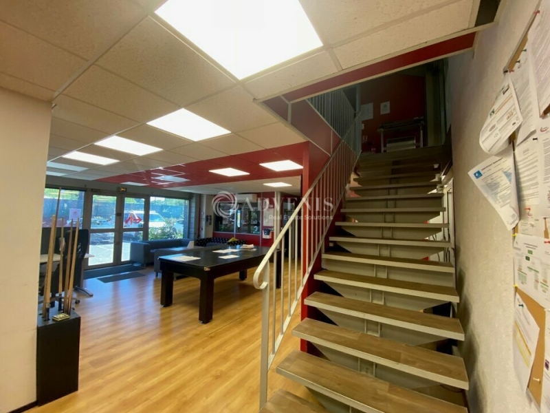 Location Activités Entrepôts BUC (78530) - Photo 4