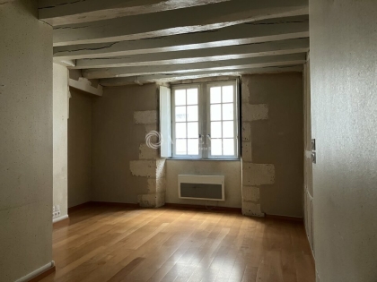 Advenis RES - Immobilier d'entreprises