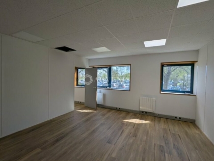Advenis RES - Immobilier d'entreprises