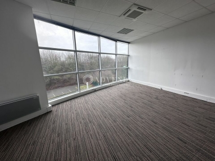 Advenis RES - Immobilier d'entreprises