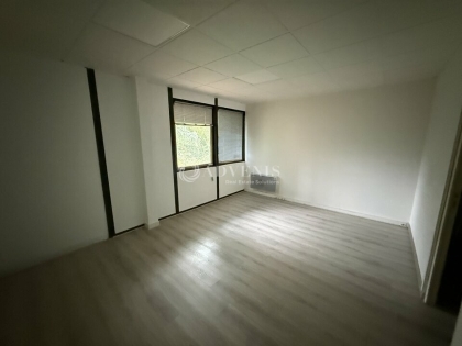 Advenis RES - Immobilier d'entreprises