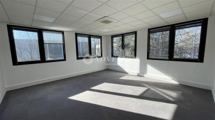 Advenis RES - Immobilier d'entreprises