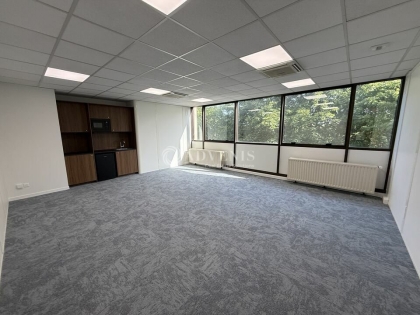 Advenis RES - Immobilier d'entreprises