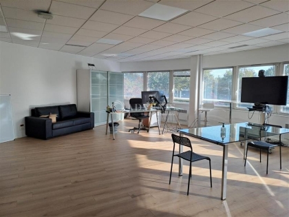 Advenis RES - Immobilier d'entreprises