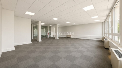 Advenis RES - Immobilier d'entreprises
