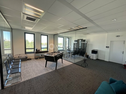 Advenis RES - Immobilier d'entreprises