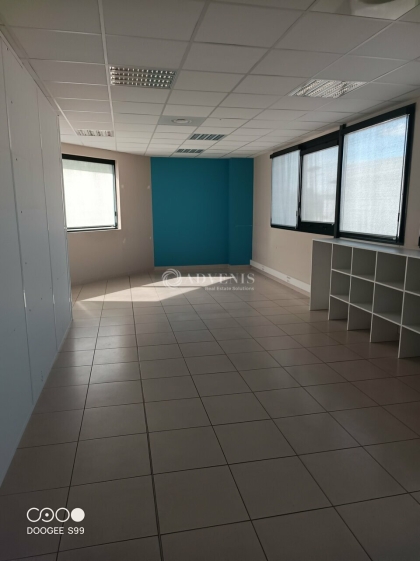 Advenis RES - Immobilier d'entreprises