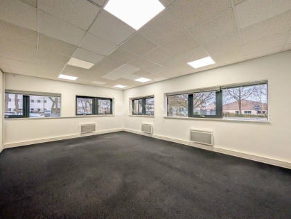 Advenis RES - Immobilier d'entreprises