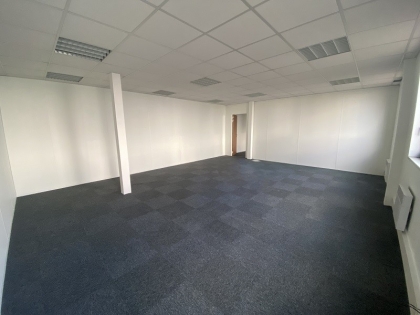 Advenis RES - Immobilier d'entreprises